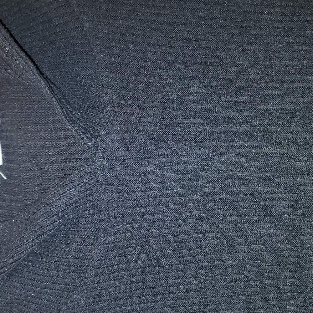 Outlaw Cropped Hoodie Top - Picture 2 of 10